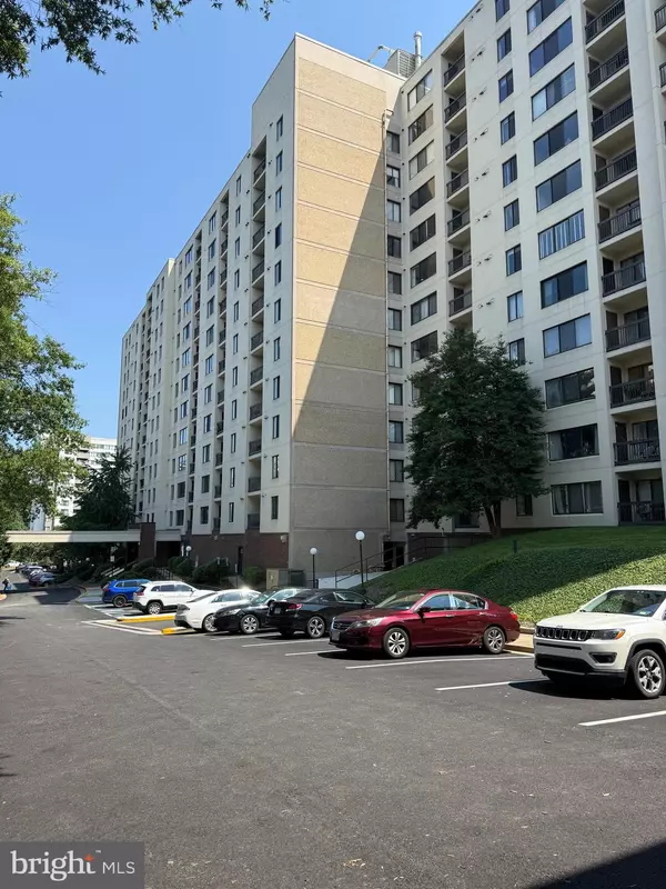 6300 STEVENSON AVE #419, Alexandria, VA 22304