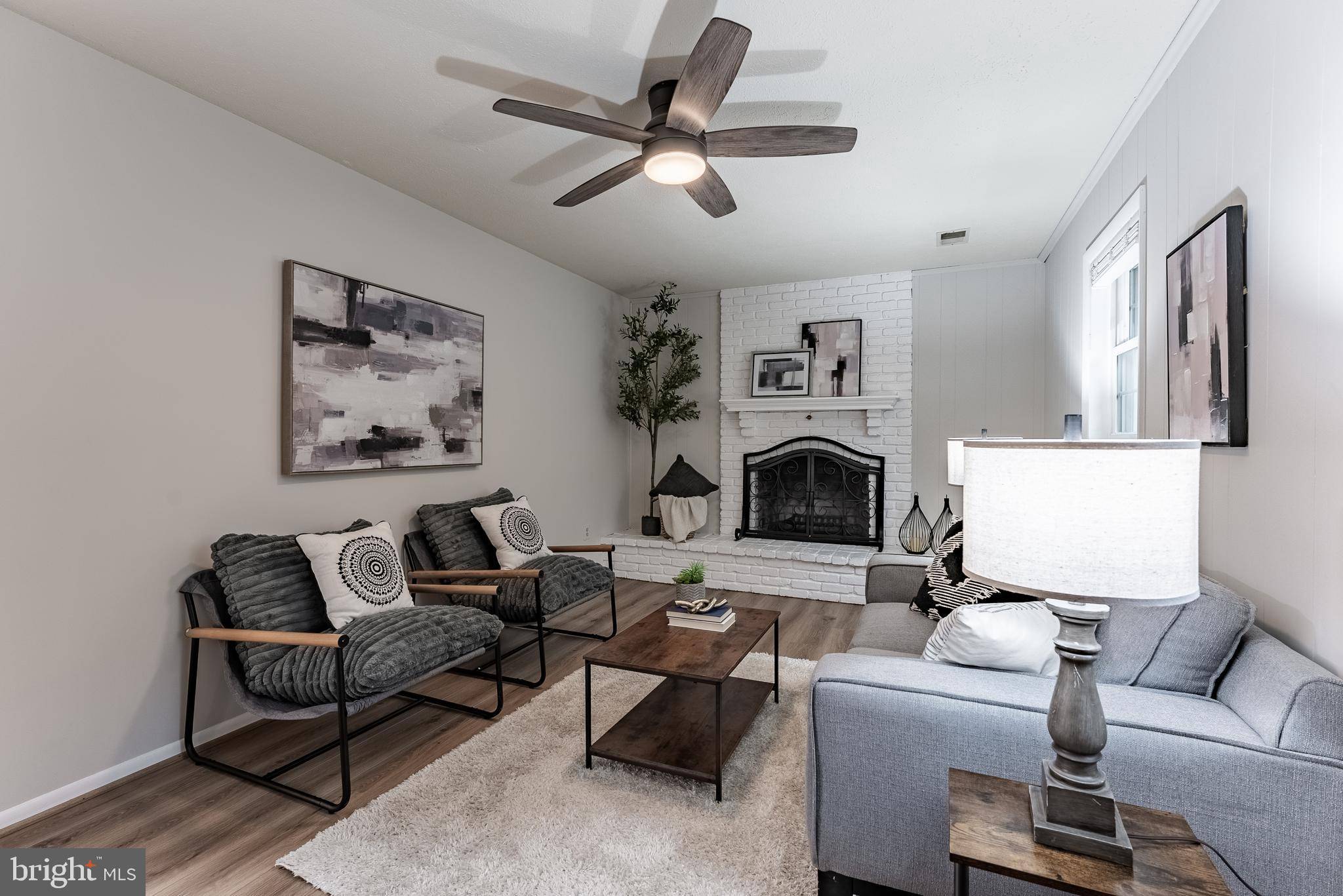 Falls Church, VA 22042,3204 HOLLY BERRY CT