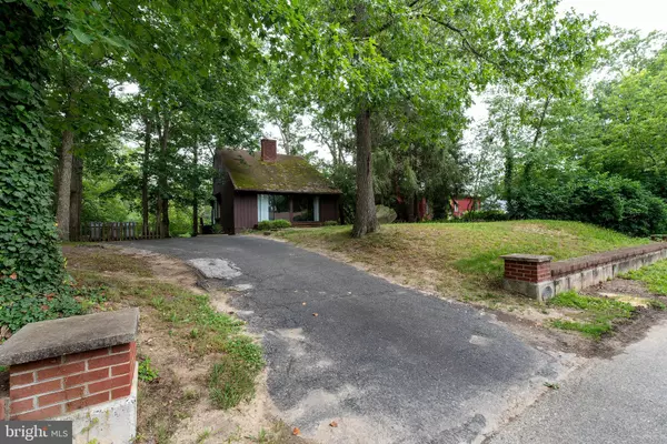 Vineland, NJ 08361,3821 BROOKHAVEN DR