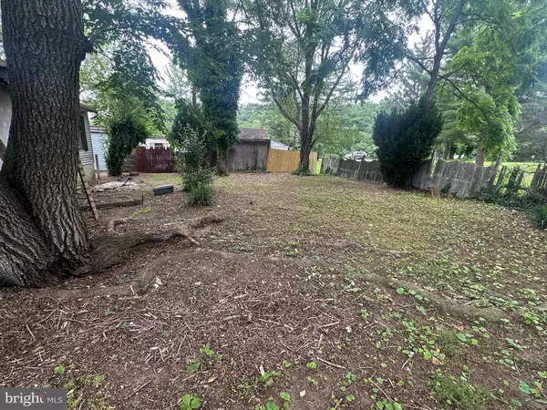 Mantua, NJ 08051,101 FIRTH DR