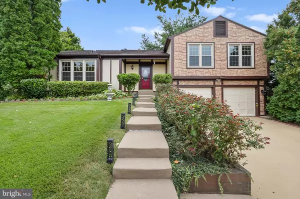 5515 BUGGY WHIP DR, Centreville, VA 20120