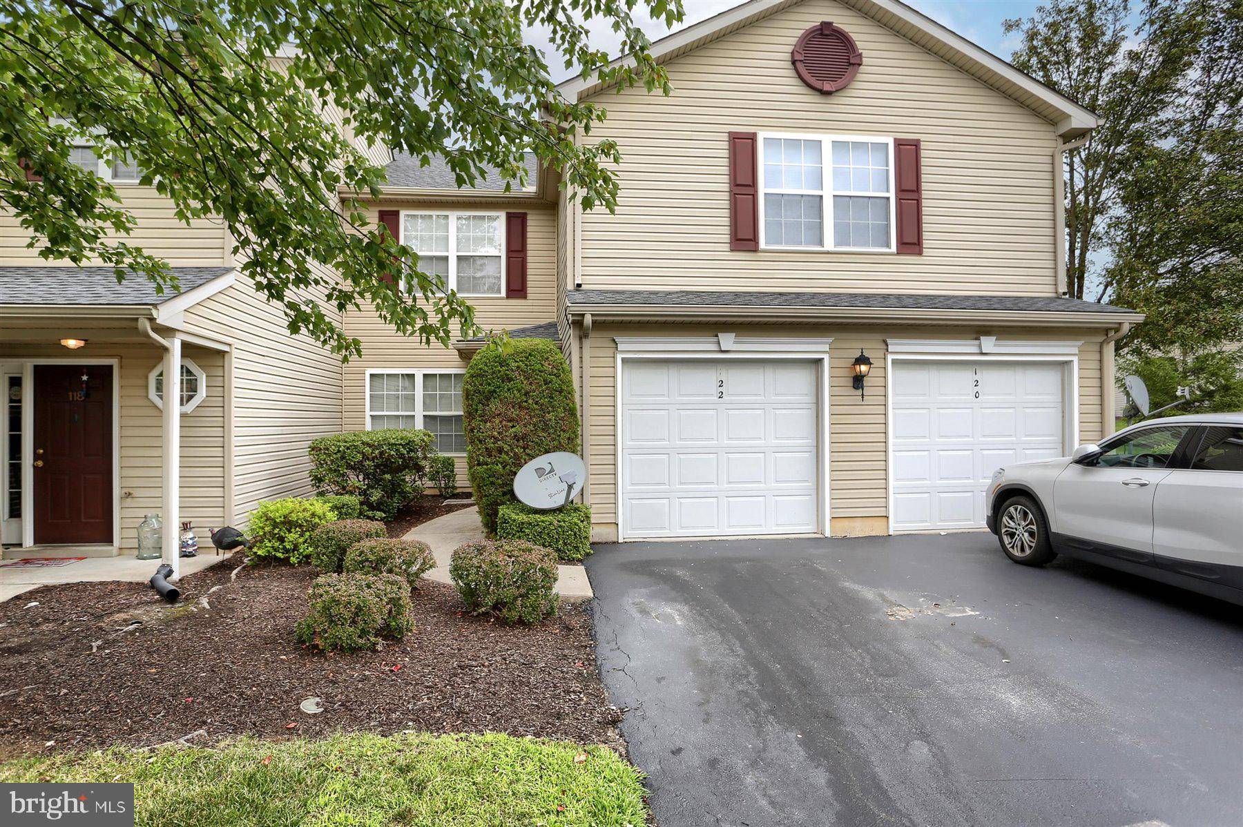 122 CARDINAL LN, Hummelstown, PA 17036