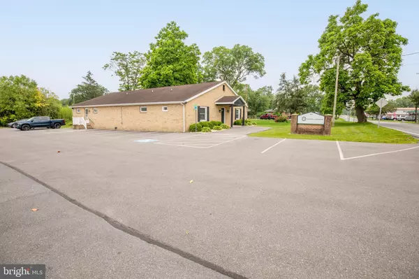 Martinsburg, WV 25401,302 ROCK CLIFF DR