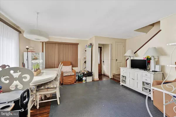 Baltimore, MD 21212,854 BRADHURST RD