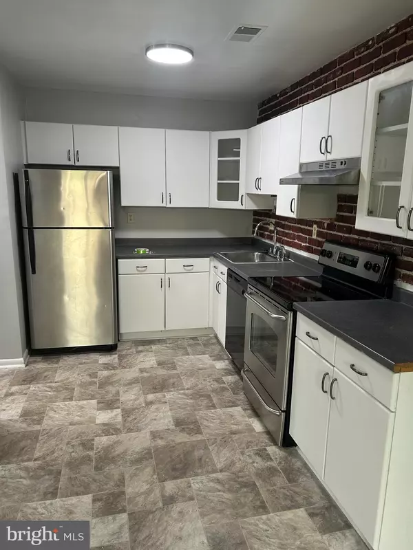 Upper Marlboro, MD 20774,123 BIG CHIMNEY BR #9-4