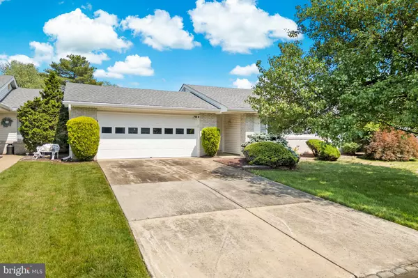 703-B CROYDON RD, Monroe Township, NJ 08831