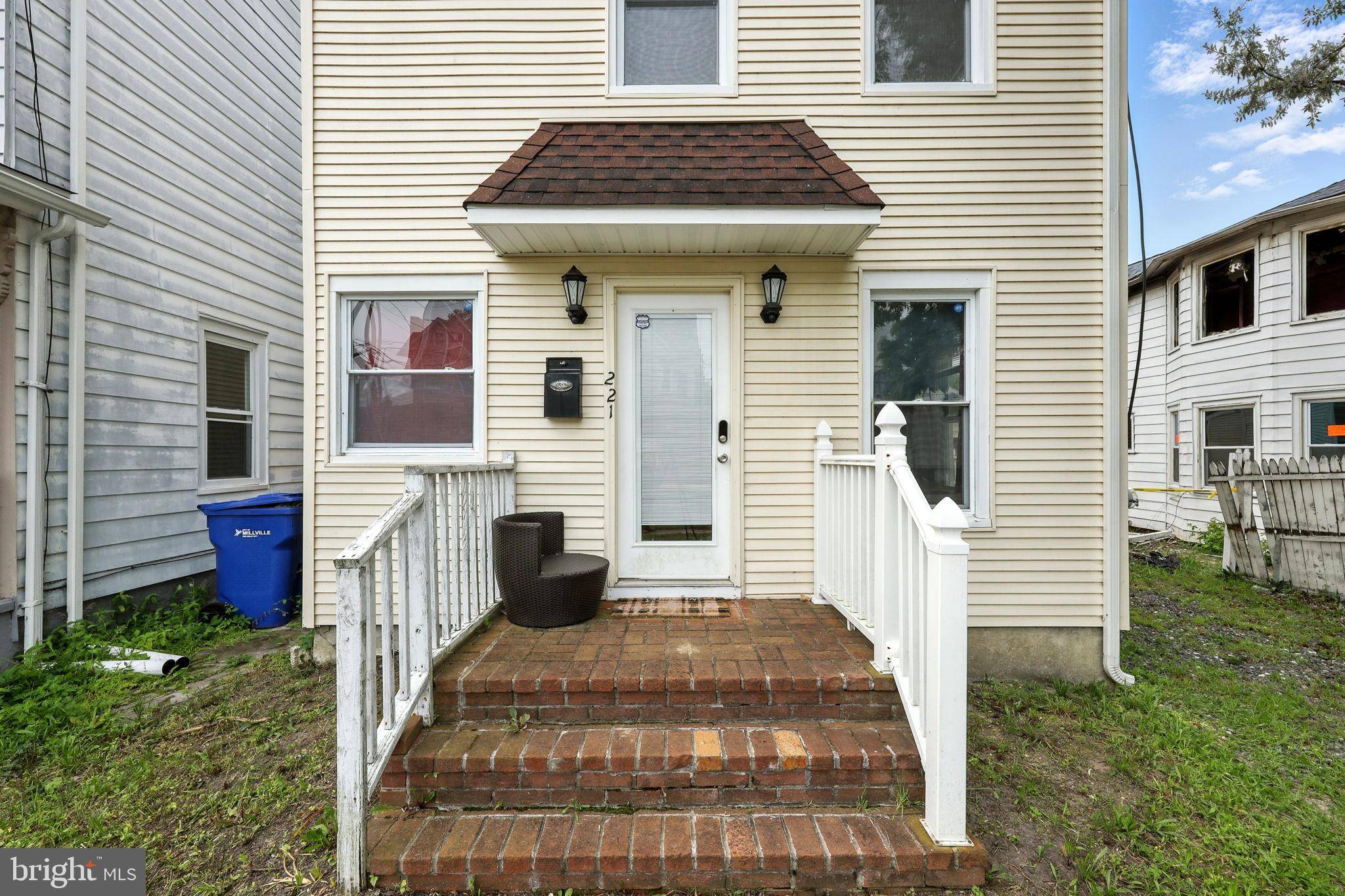 Millville, NJ 08332,221 HOWARD ST