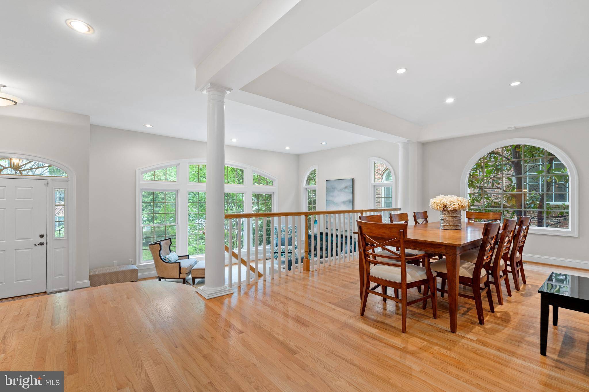 Arlington, VA 22207,3929 VACATION LN