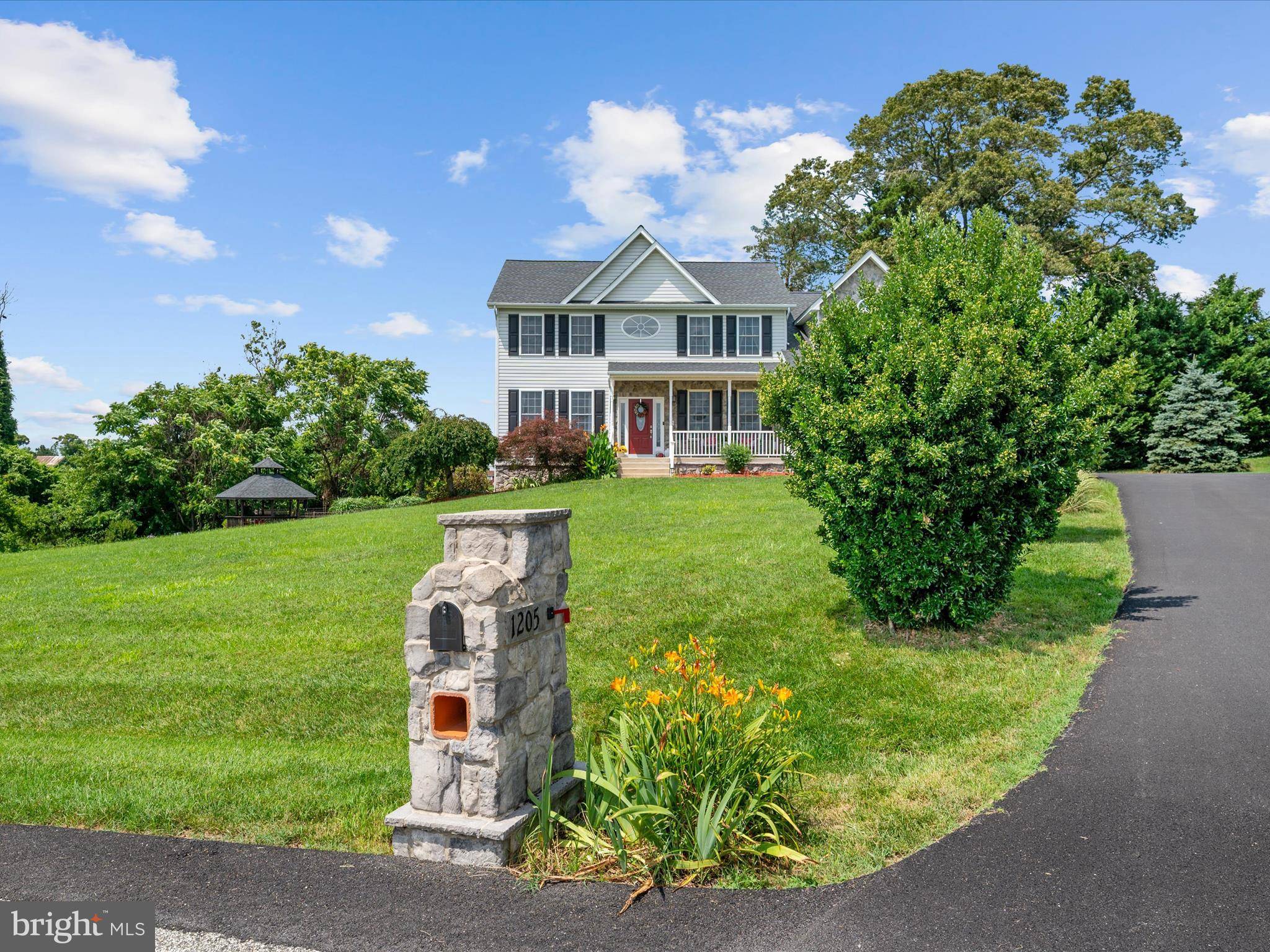 Huntingtown, MD 20639,1205 BROWN FOX DR