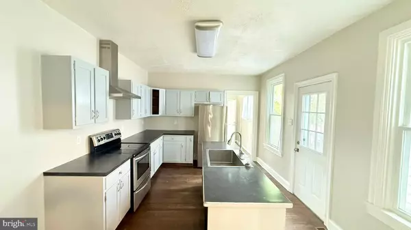 Carlisle, PA 17013,421 N HANOVER ST