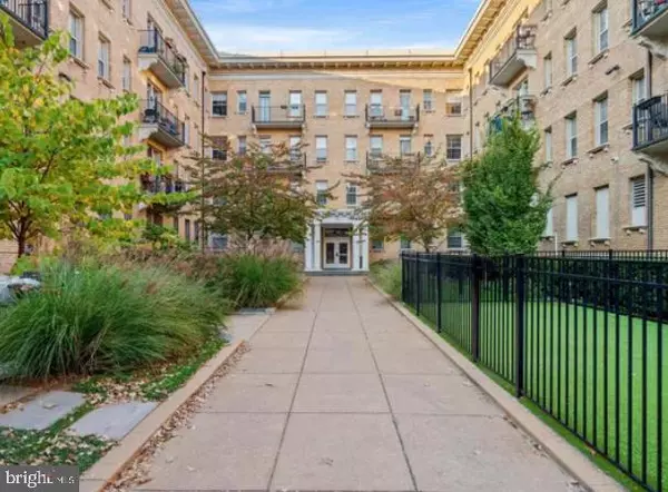 1401 COLUMBIA RD NW #213, Washington, DC 20009
