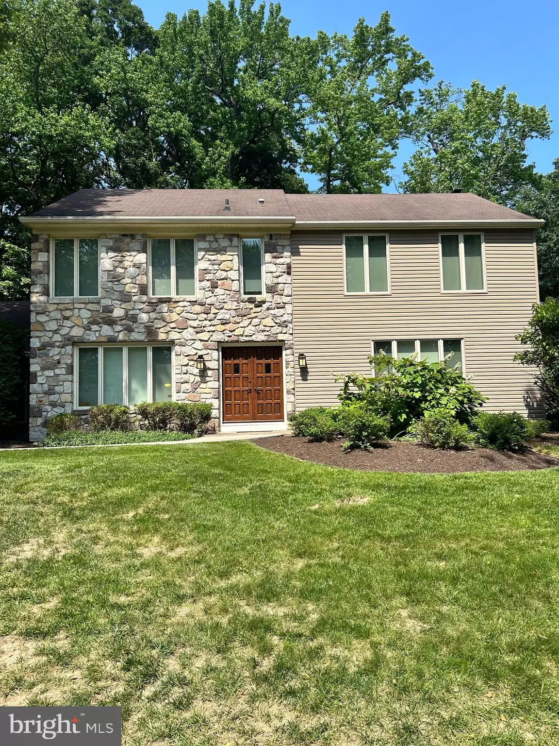 Yardley, PA 19067,548 NOTTINGHAM DR