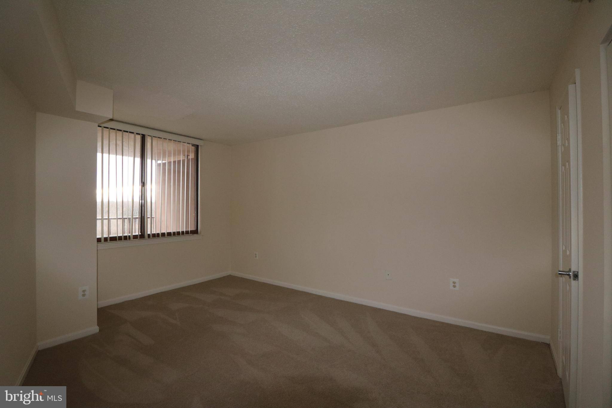 Rockville, MD 20852,10101 GROSVENOR PL #1820