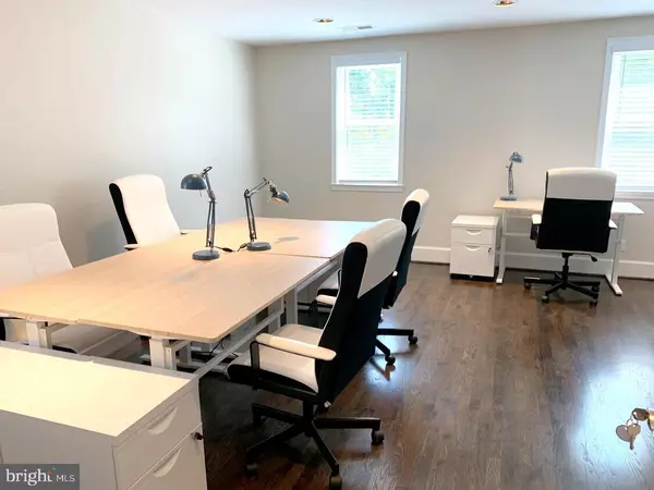 Alexandria, VA 22314,123 N HENRY ST