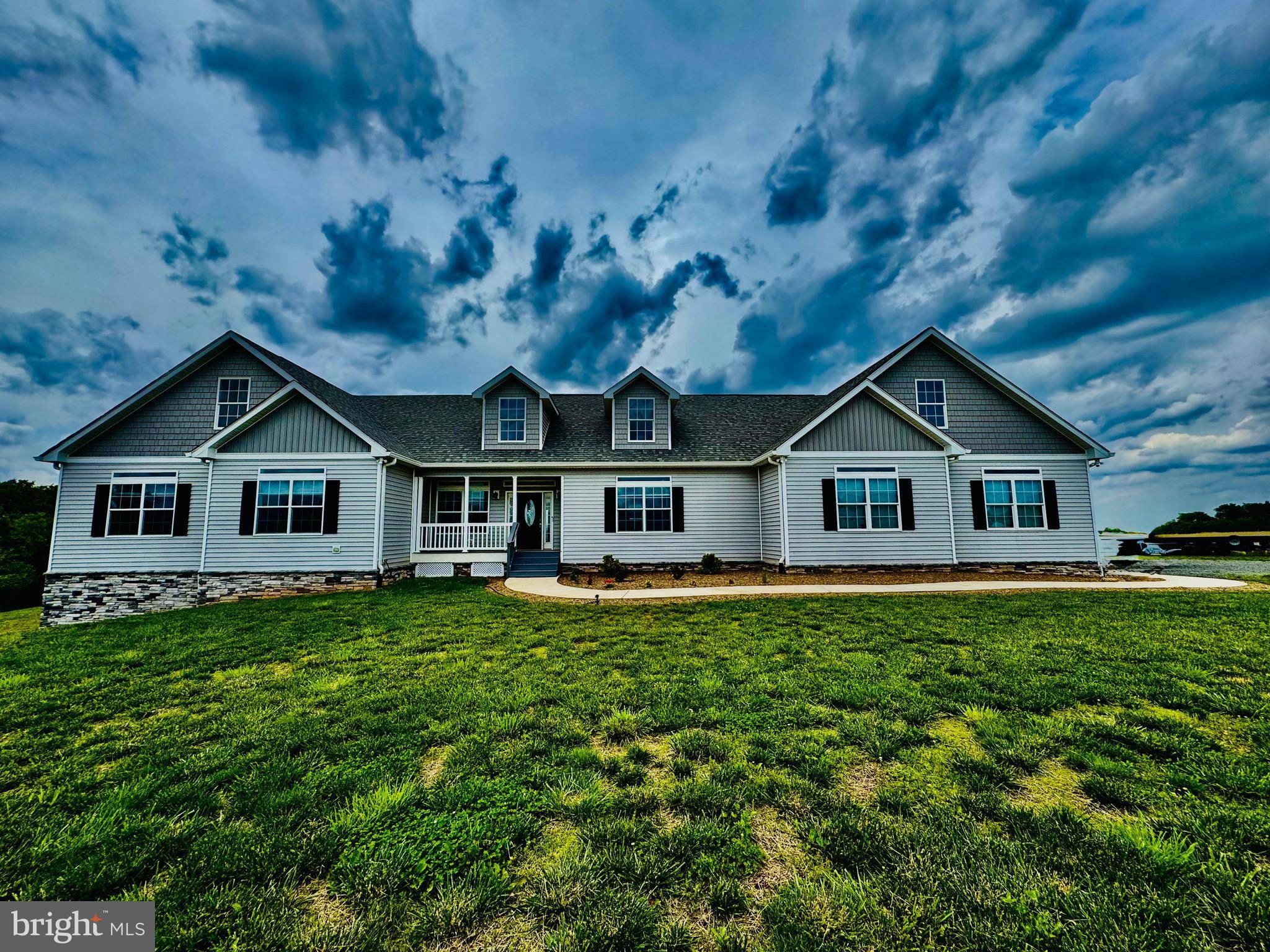 Nokesville, VA 20181,9936 BELL WOOD FARM LN
