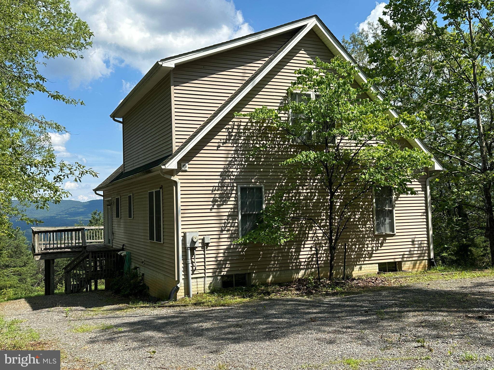 1125 BAKER MOUNTAIN DR, Yellow Spring, WV 26865