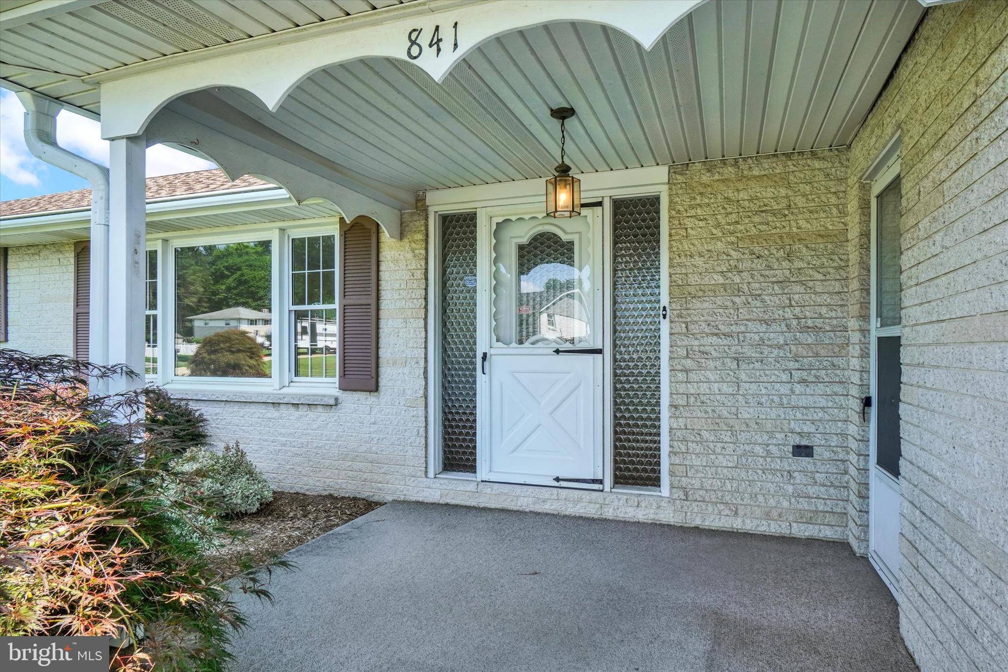 York, PA 17402,841 SUNLIGHT DR