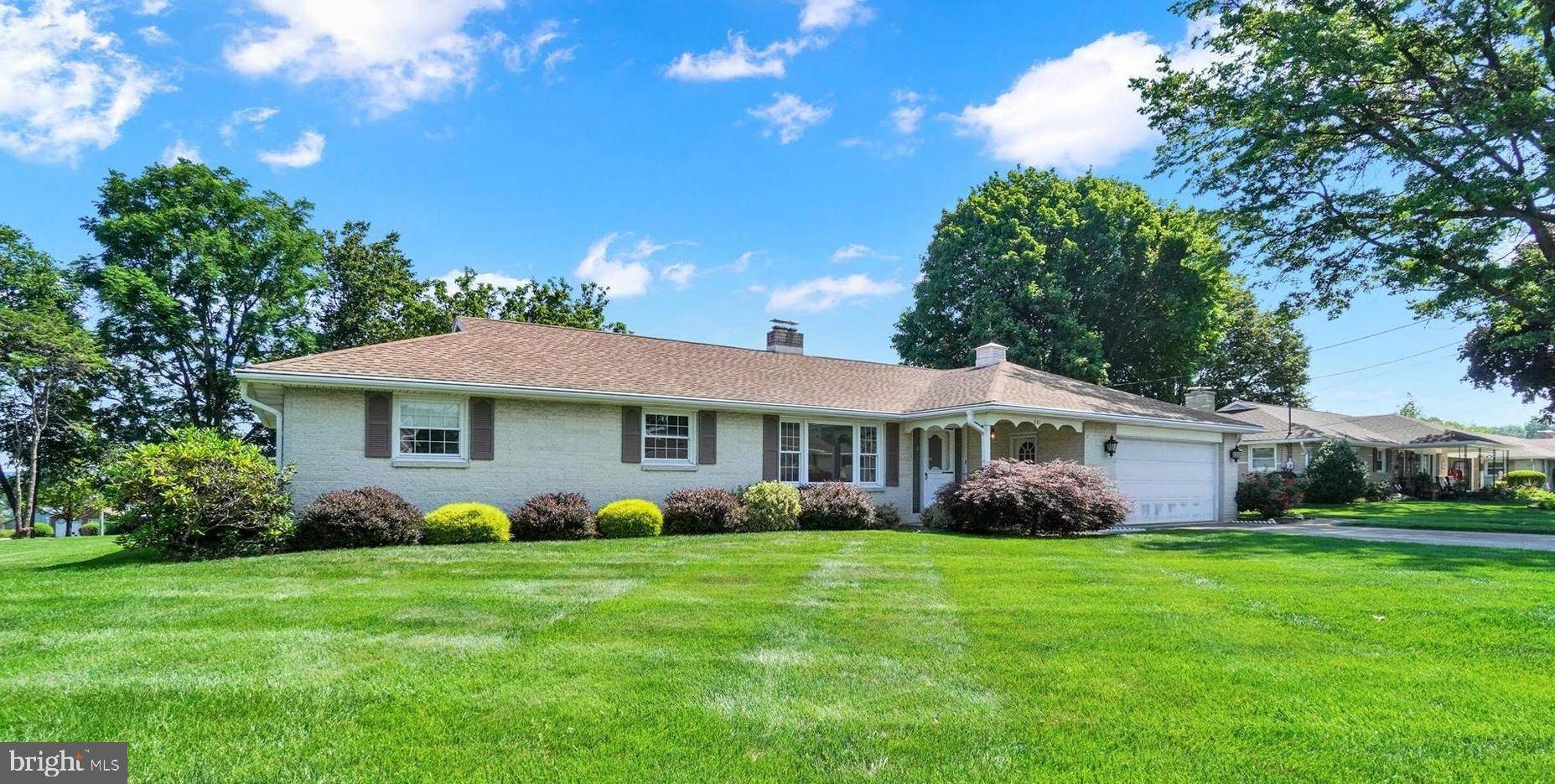 York, PA 17402,841 SUNLIGHT DR