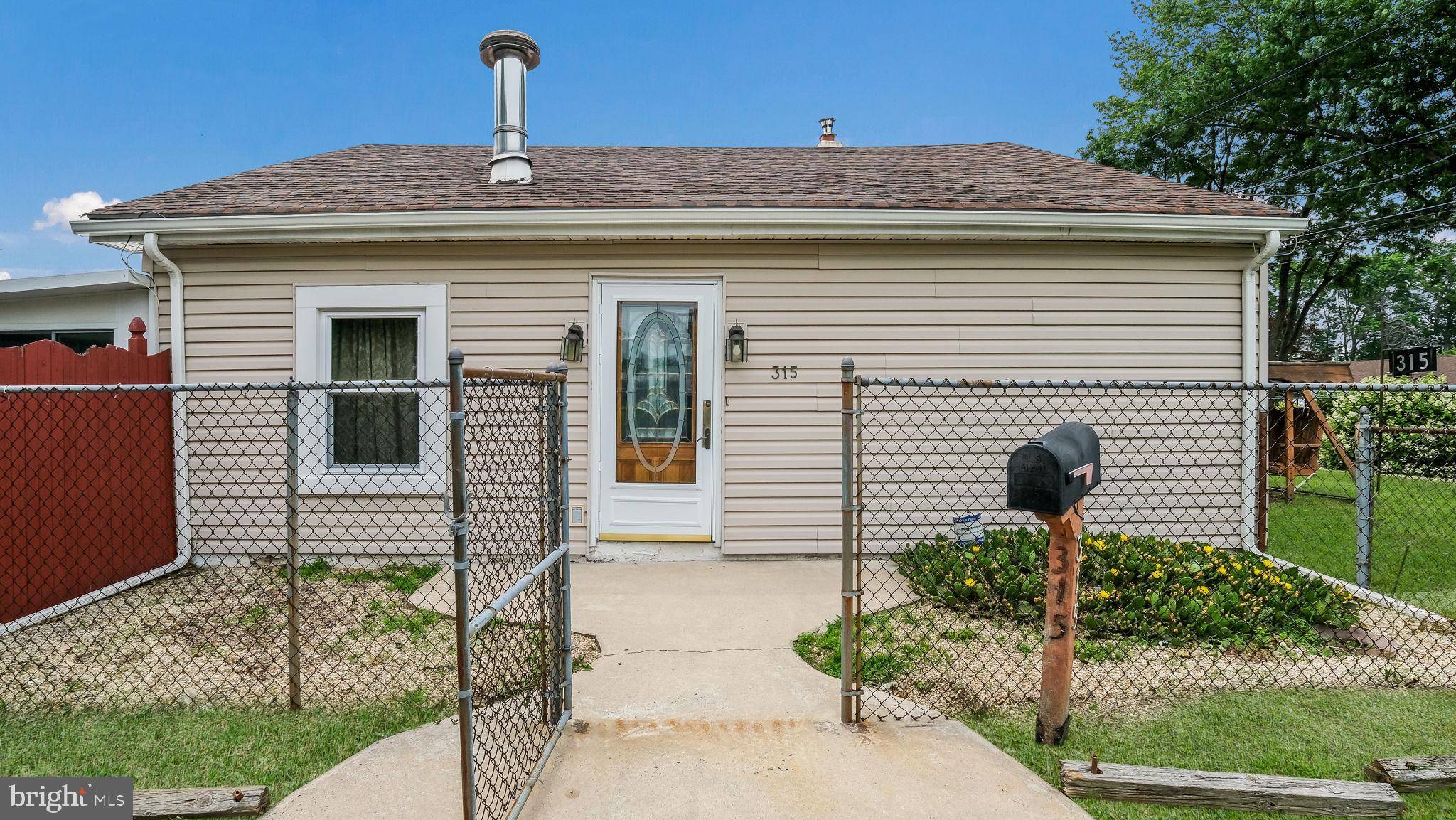 Bristol, PA 19007,315 LEEDOM AVE