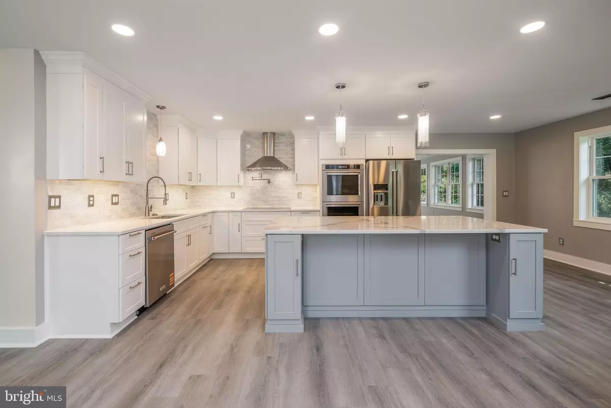 Rehoboth Beach, DE 19971,11 CORNWALL RD