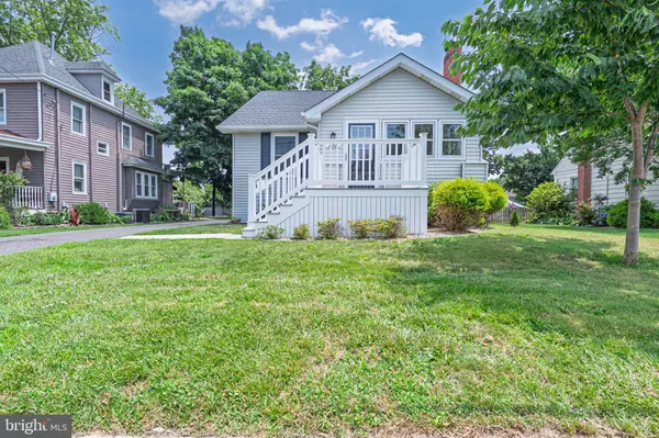 132 STATE ST,  Elmer,  NJ 08318