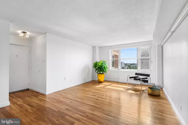 Baltimore, MD 21202,1101 SAINT PAUL ST #711