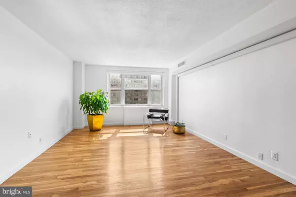 Baltimore, MD 21202,1101 SAINT PAUL ST #711