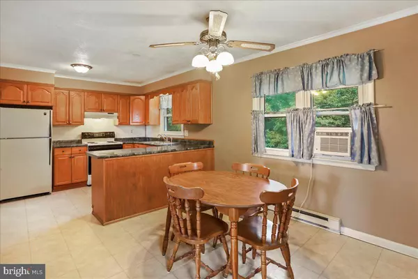 Charles Town, WV 25414,1956 CATTAIL RUN RD