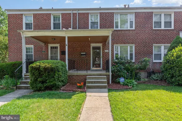 Baltimore, MD 21212,833 EVESHAM AVE