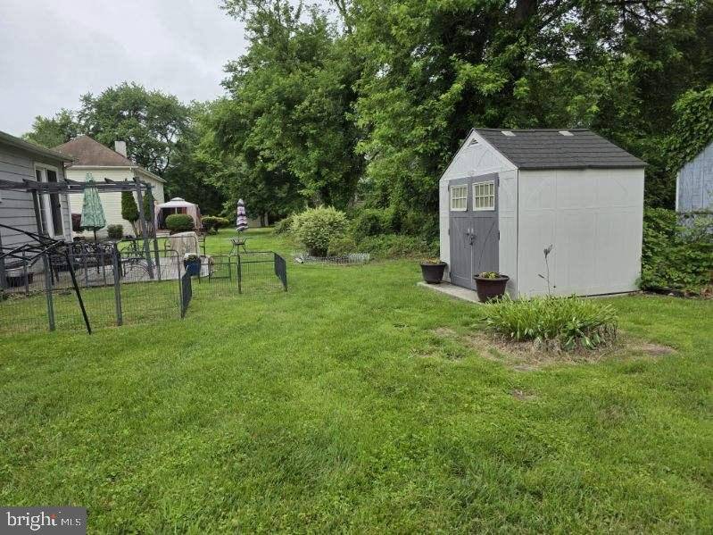 Aston, PA 19014,30 BELVUE TER