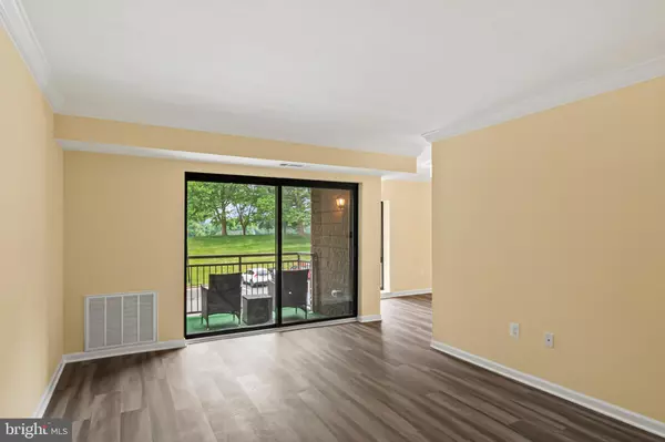 Columbia, MD 21045,6007 MAJORS LN #12 N12