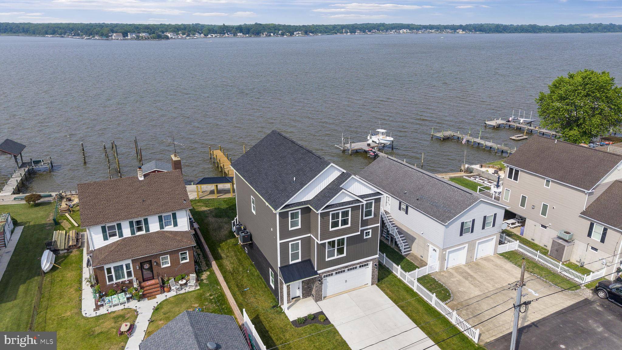 Sparrows Point, MD 21219,7108 RIVER DRIVE RD