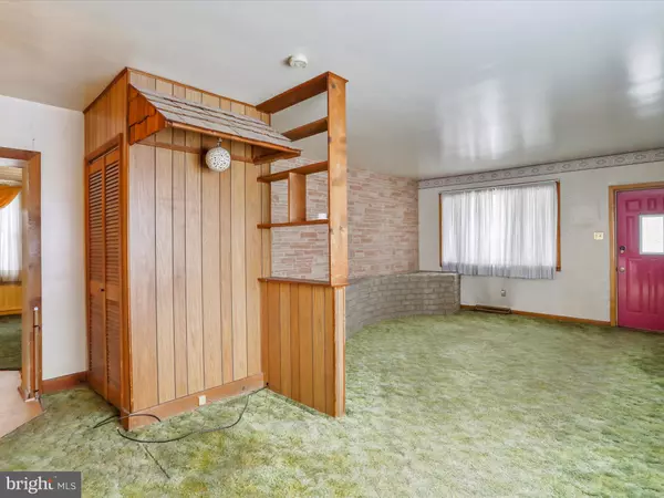 Cumberland, MD 21502,411-413 S CEDAR ST