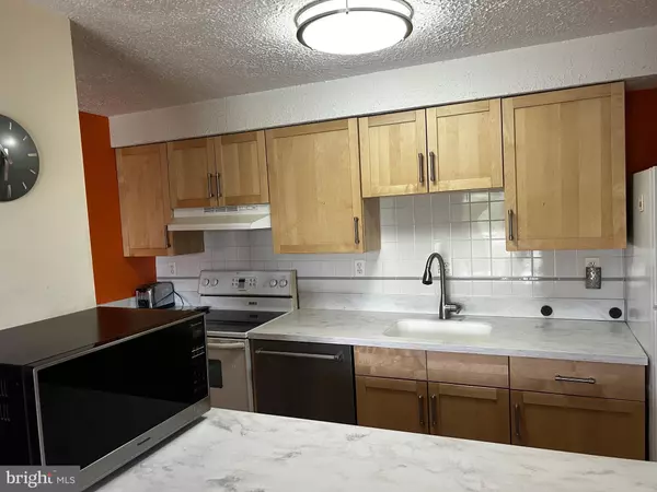 Frederick, MD 21702,500-L HEATHER RIDGE DR #6L