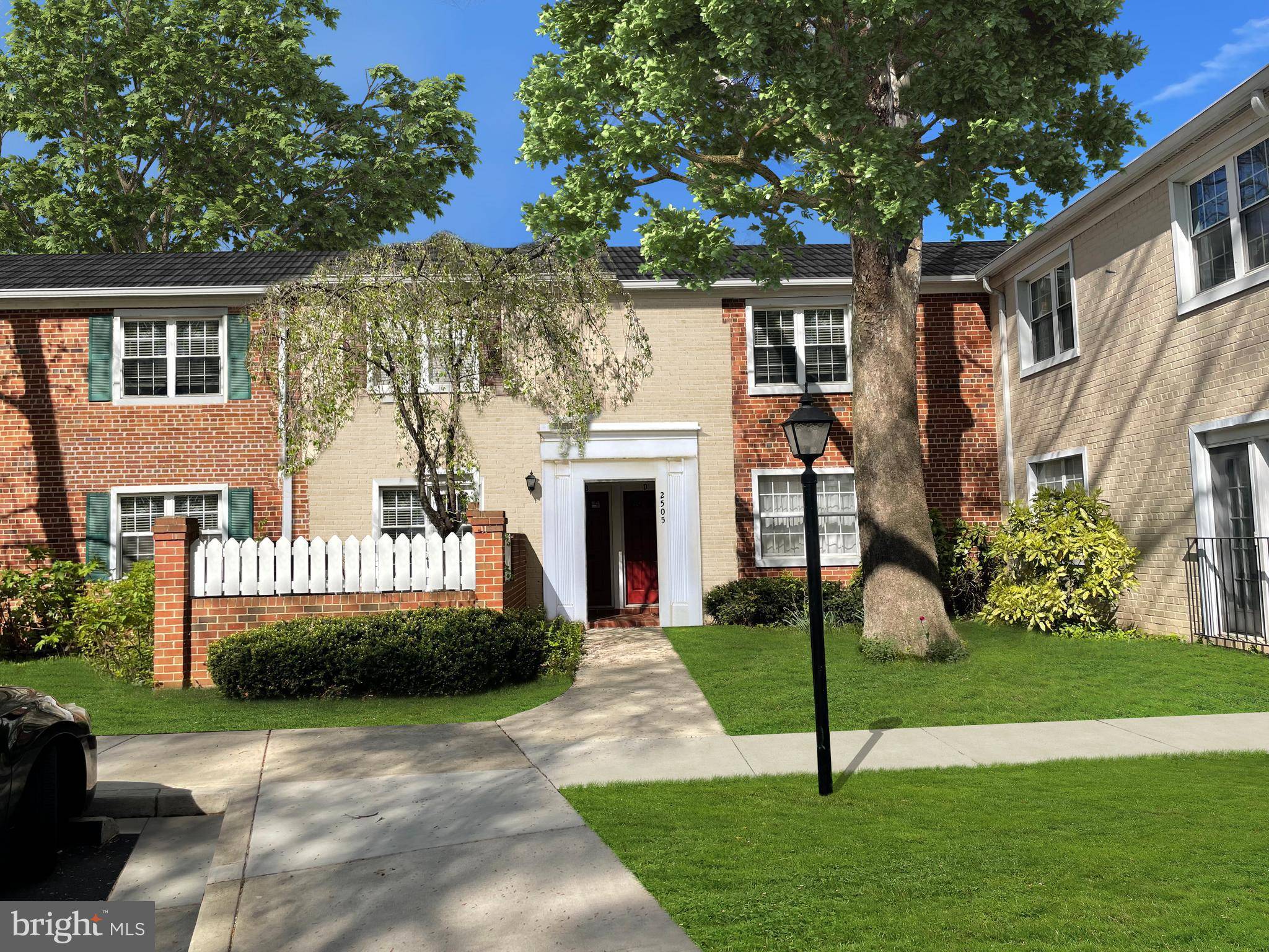 2505 S WALTER REED DR #A, Arlington, VA 22206