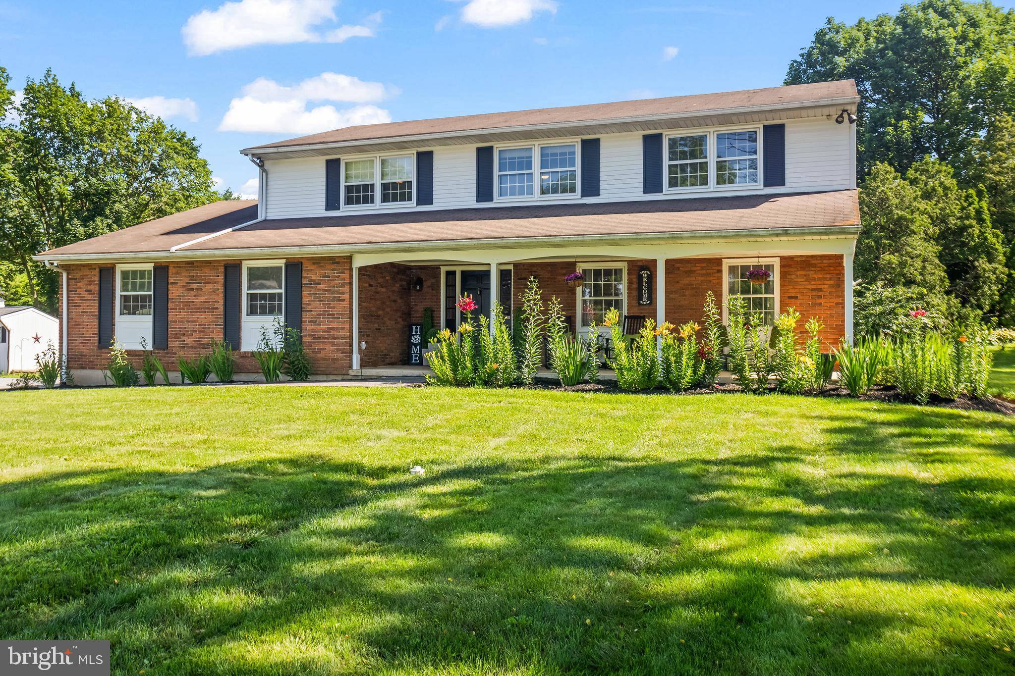 Lebanon, PA 17042,24 STONELEIGH DR
