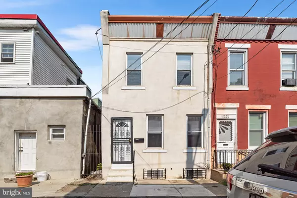2236 S FAIRHILL ST, Philadelphia, PA 19148