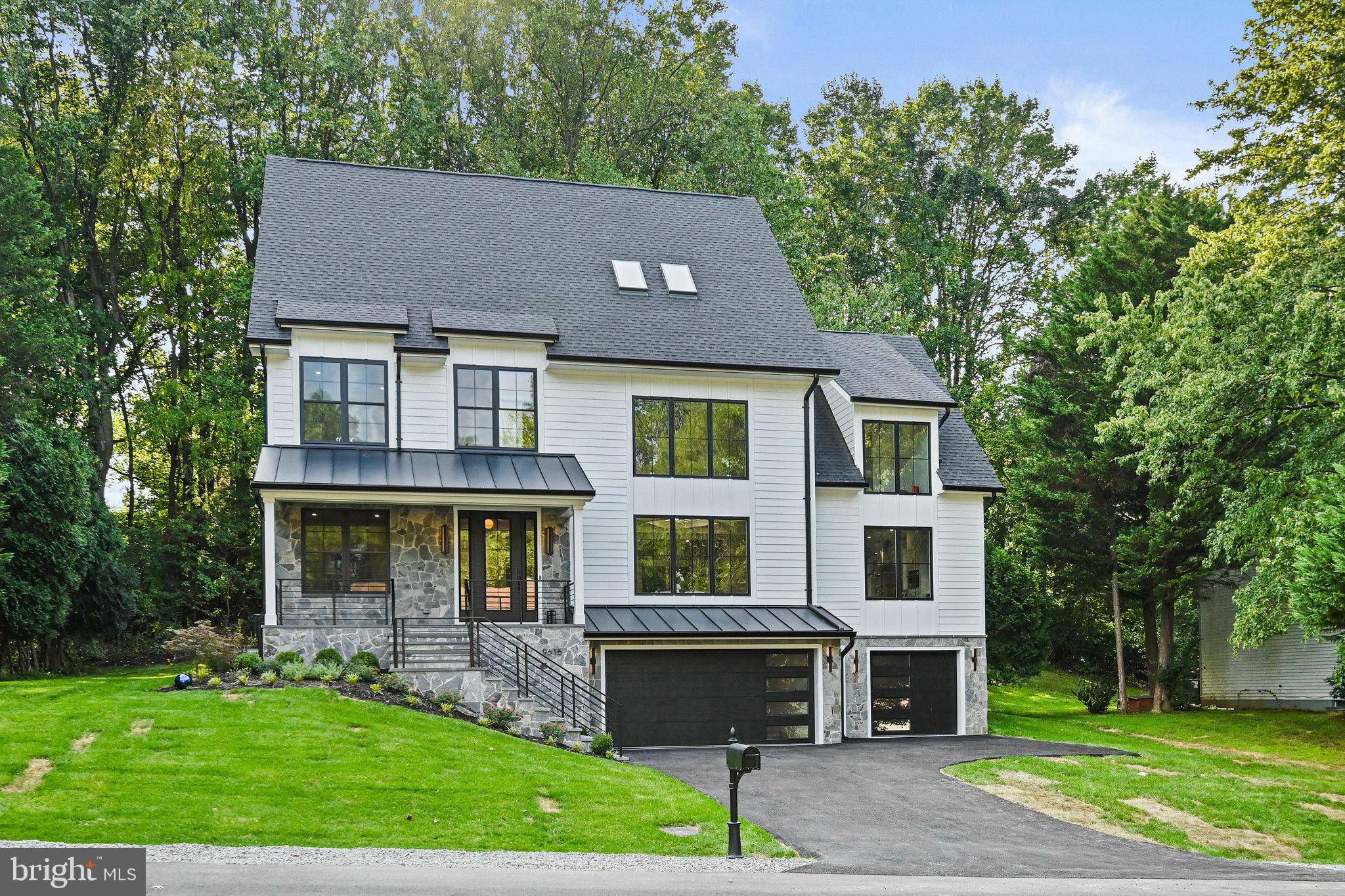 Great Falls, VA 22066,9615 LOCUST HILL DR