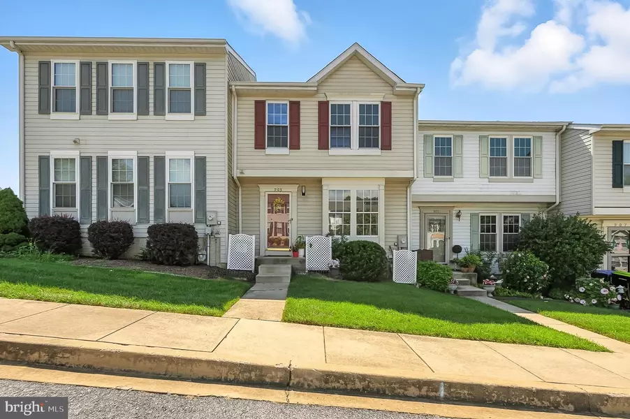 903 GLEN FALLS CT, Newark, DE 19711