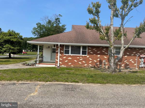 Hammonton, NJ 08037,122 ELMTOWNE BLVD