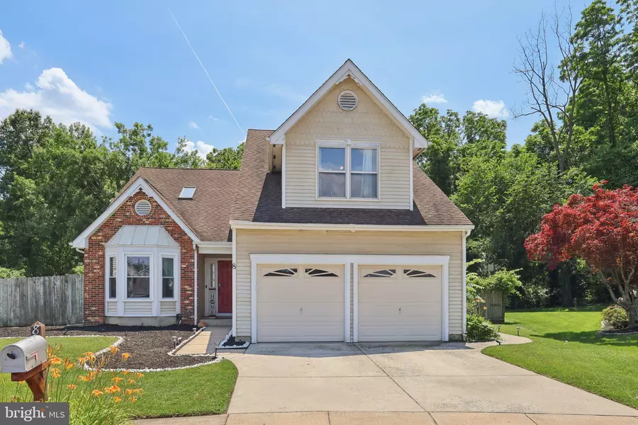 8 CONOVER CT, Mount Laurel, NJ 08054