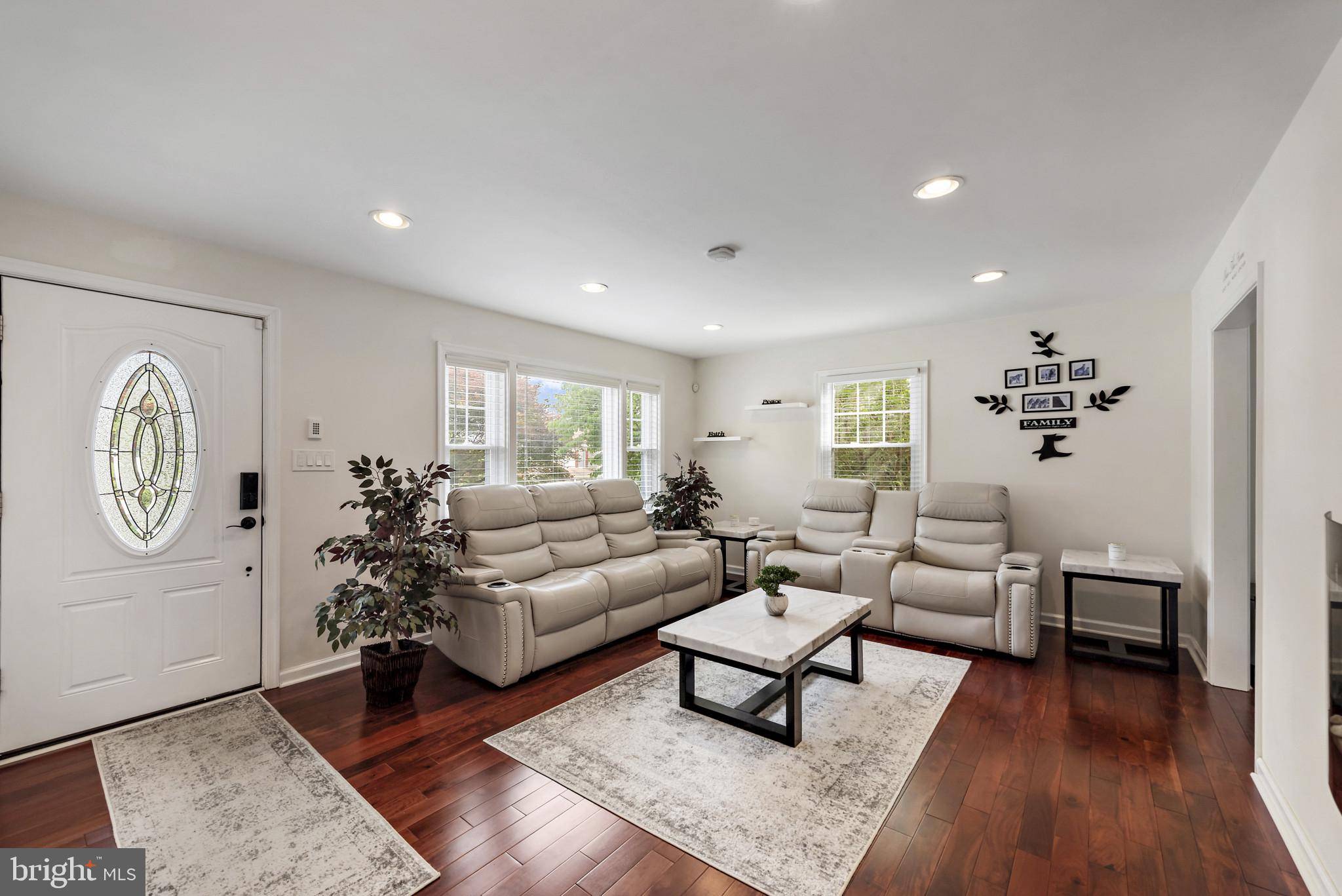 Baltimore, MD 21207,2619 POPLAR DR