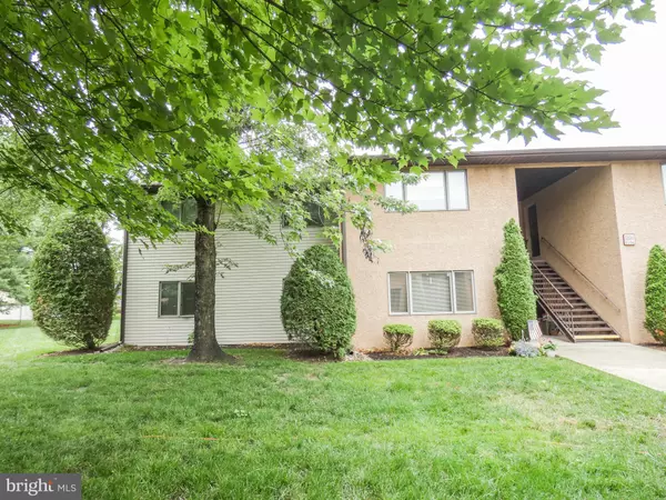 Pitman, NJ 08071,445 LOCUST AVE #5203
