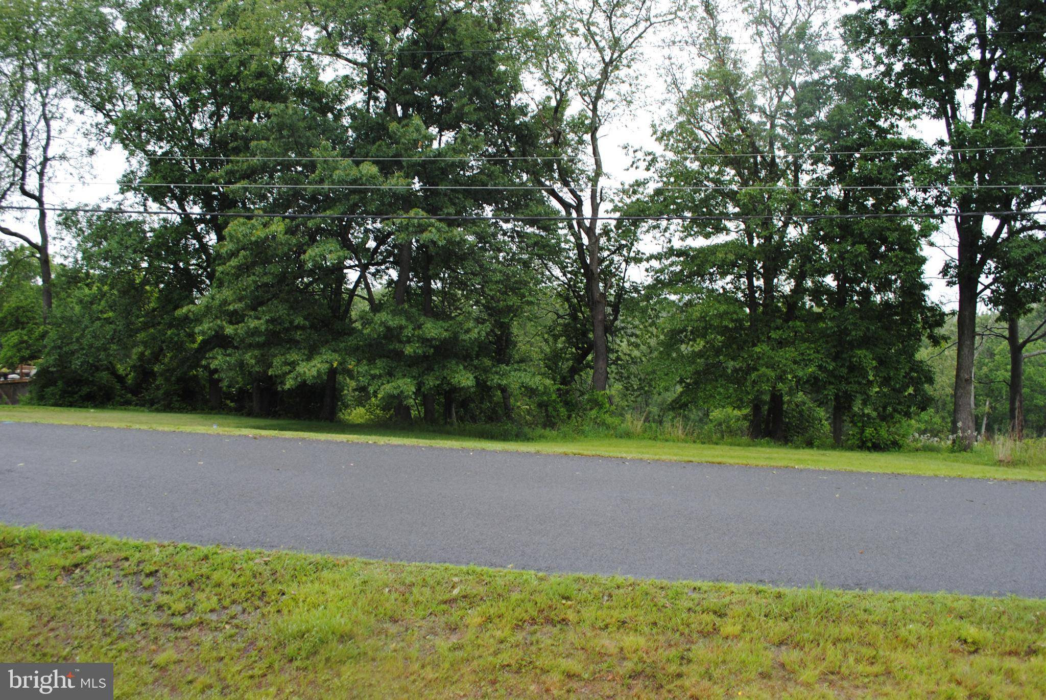 Auburn, PA 17922,1229 GERONIMO DR