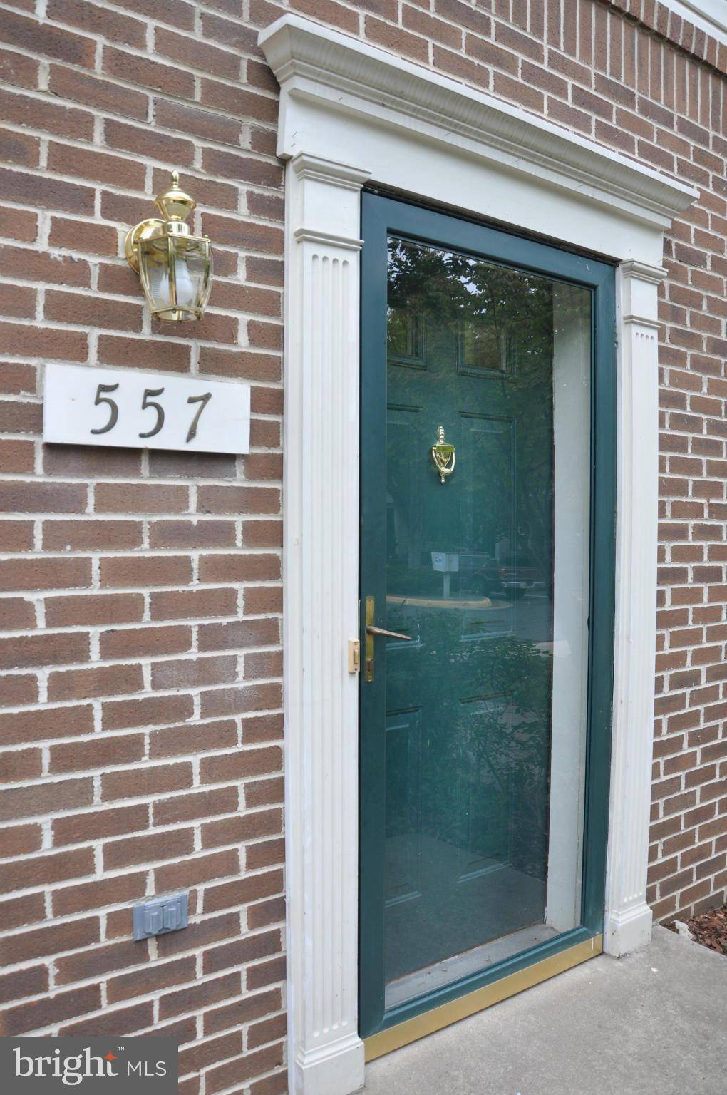Warrenton, VA 20186,557 HIGHLAND TOWNE LN