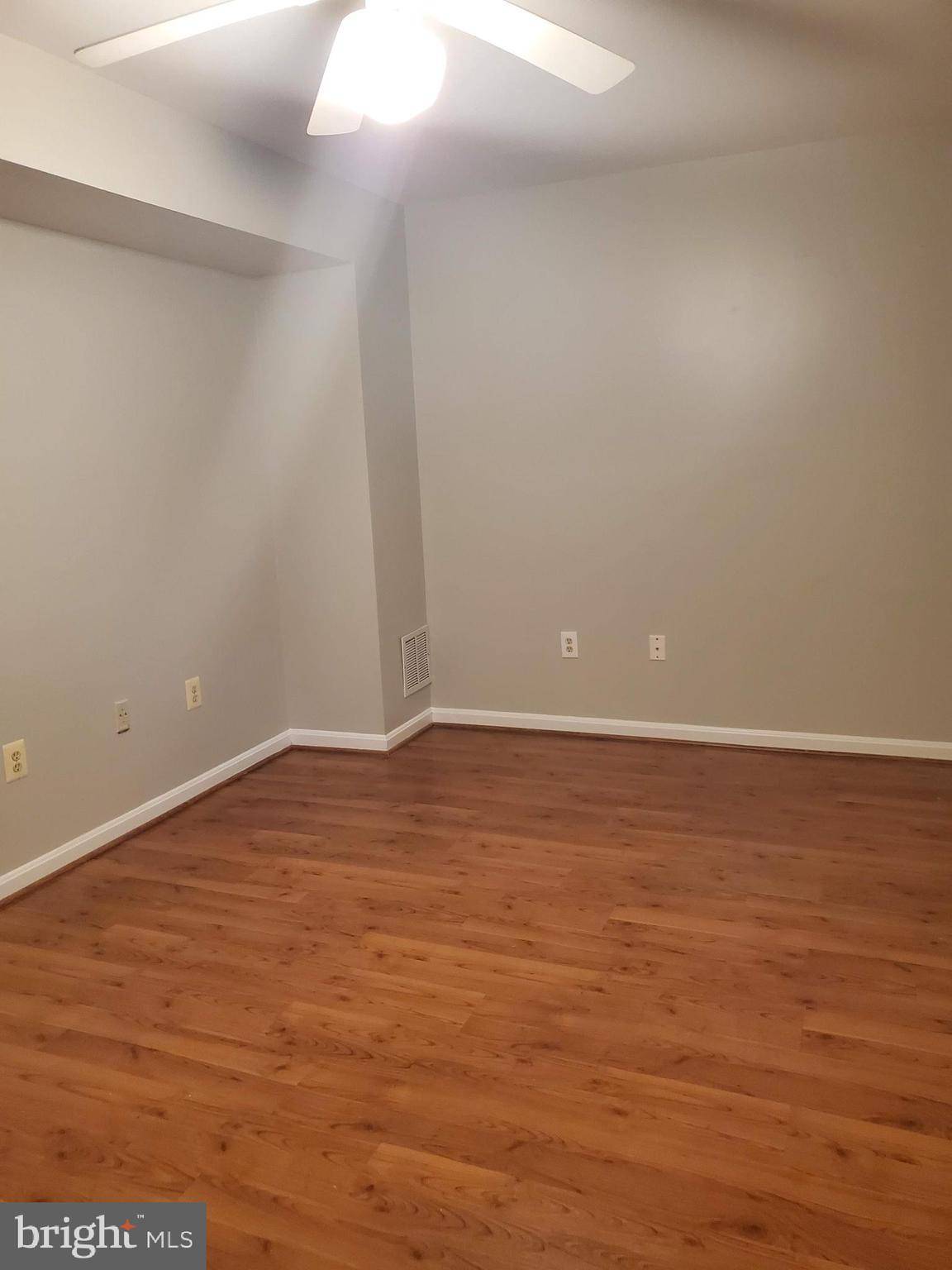 Warrenton, VA 20186,557 HIGHLAND TOWNE LN
