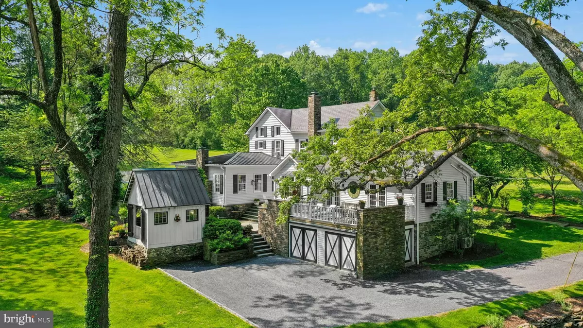 East Stroudsburg, PA 18302,282 CRABAPPLE LN