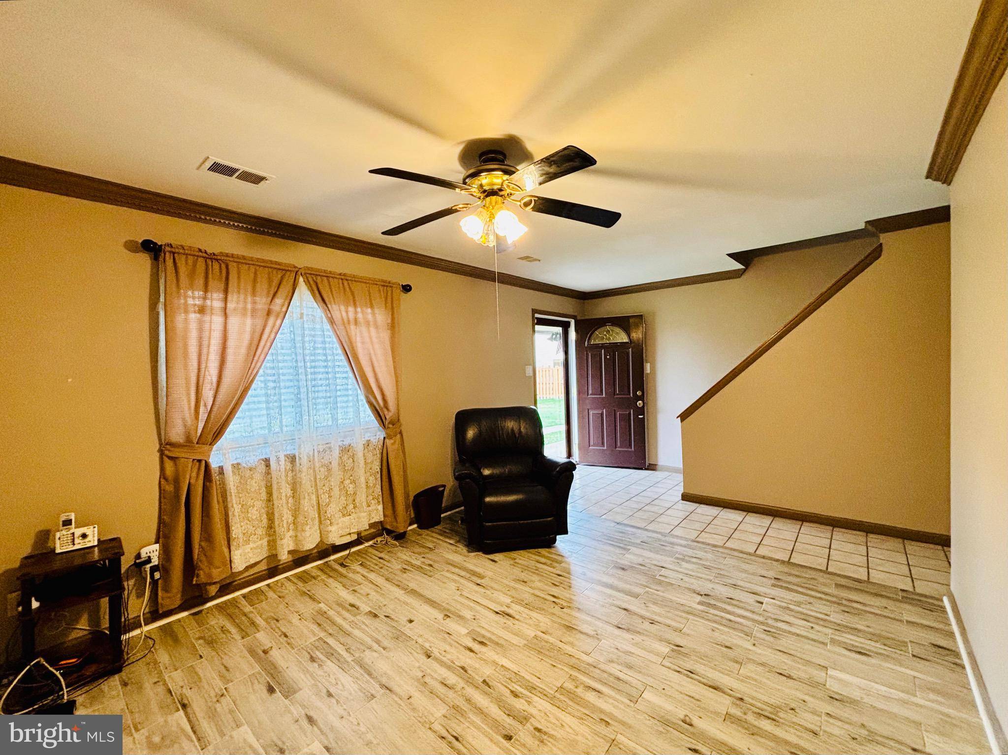 Alexandria, VA 22309,8421 EUREKA CT #119