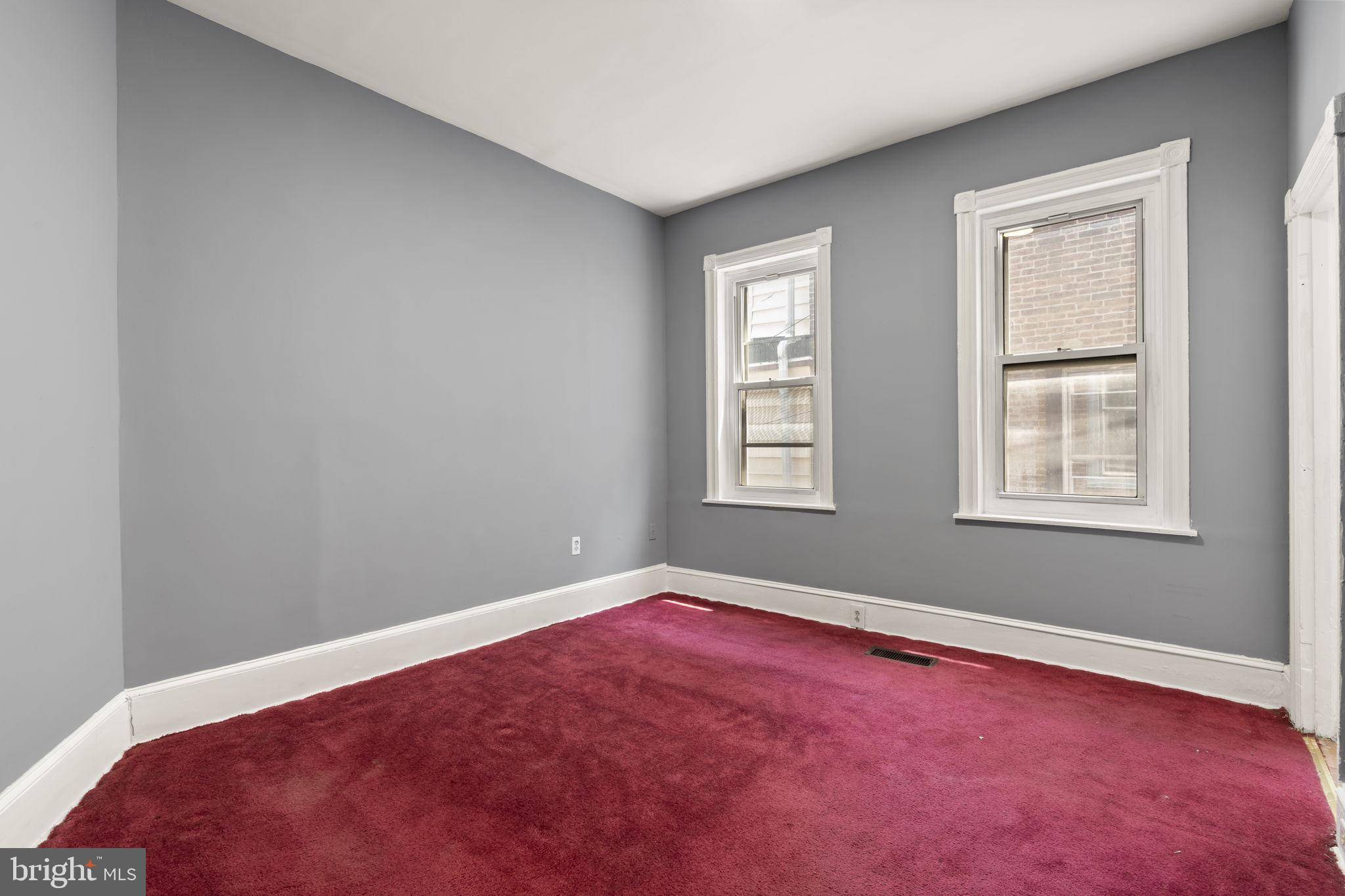 Philadelphia, PA 19120,127 E WELLENS AVE