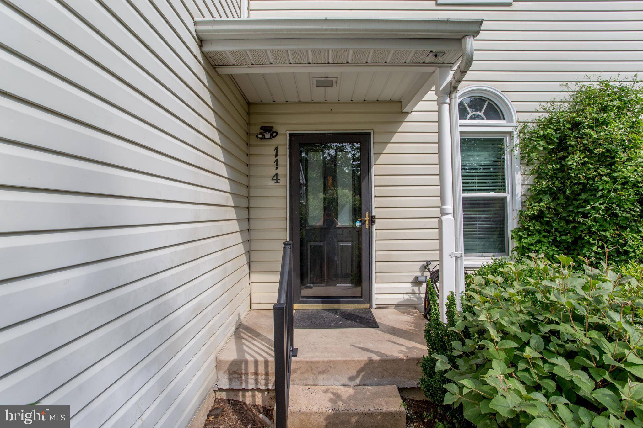 Chalfont, PA 18914,114 PIPERS PL